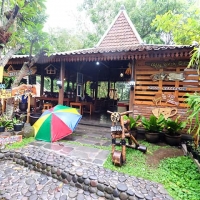 Kampung Flory, Kopi Keceh, Bali Ndeso