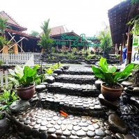 Kampung Flory, Kopi Keceh, Bali Ndeso