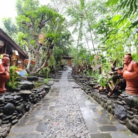 Kampung Flory, Kopi Keceh, Bali Ndeso