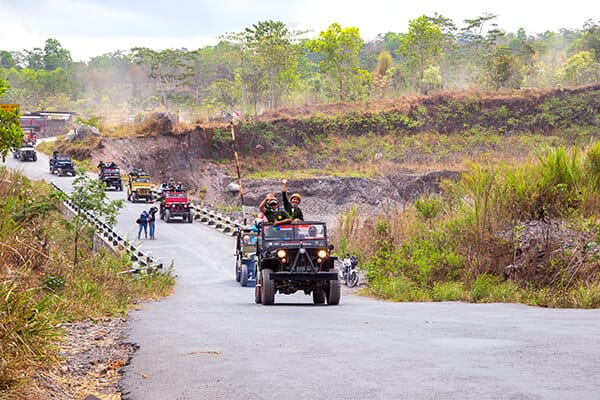 wisata jeep lava tour merapi
